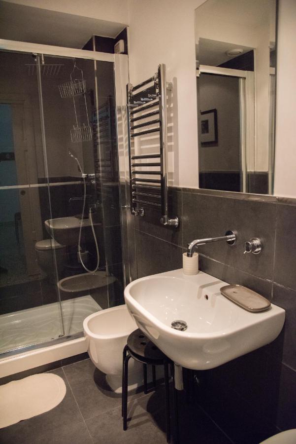 Beautiful And Spacious Apartment Next To Termini 10 Minutes From Coliseum Exterior foto