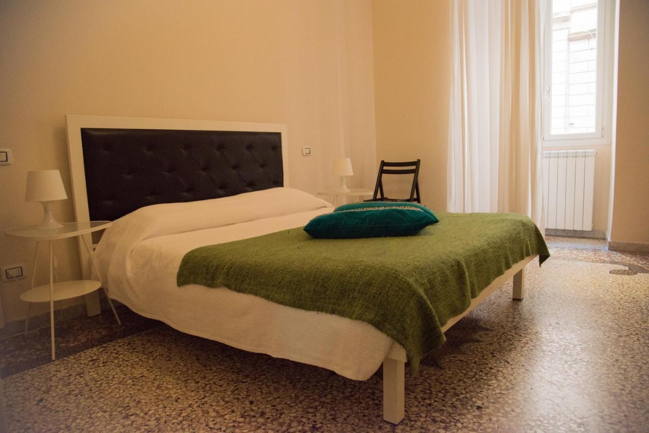 Beautiful And Spacious Apartment Next To Termini 10 Minutes From Coliseum Exterior foto