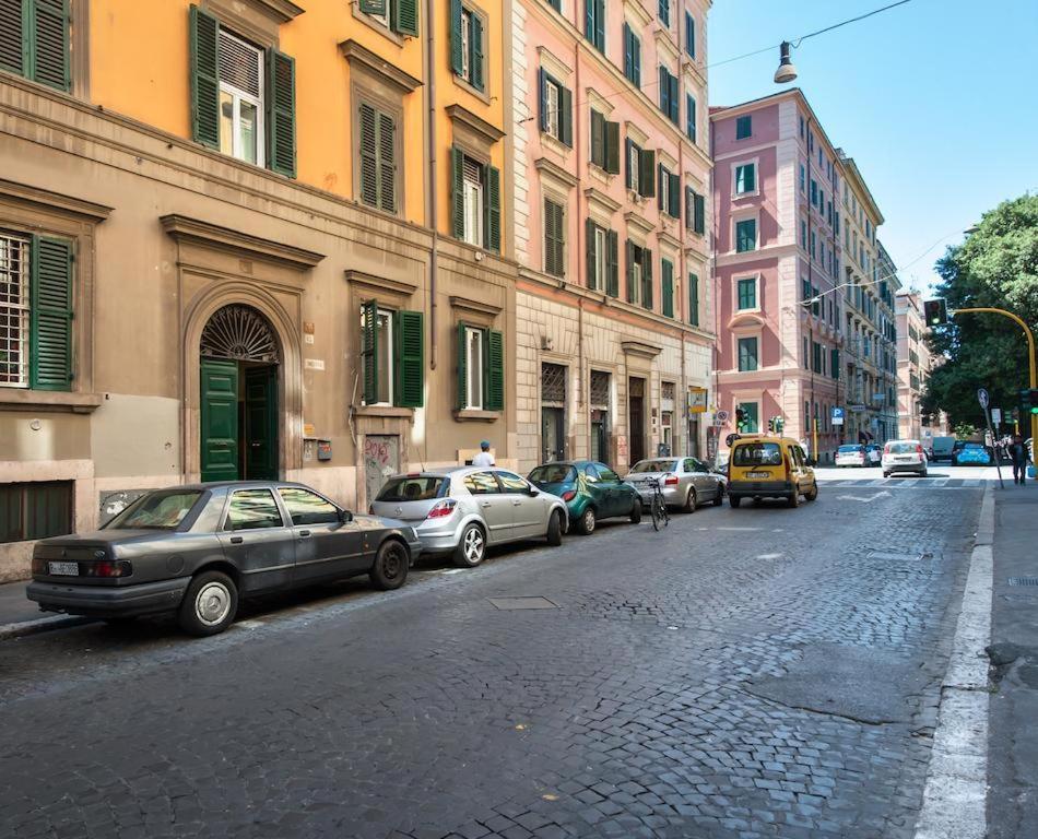 Beautiful And Spacious Apartment Next To Termini 10 Minutes From Coliseum Exterior foto